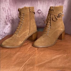Tan suede lace up block heel booties!!